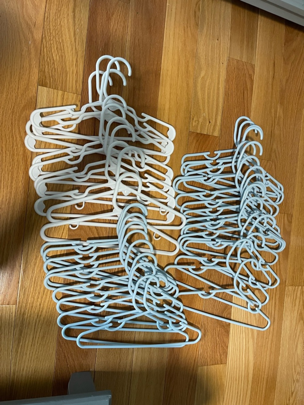 Baby/Toddler Clothing Hangers (set of 40)